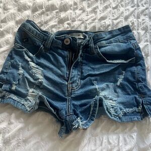 Kancan Jean shorts size 24